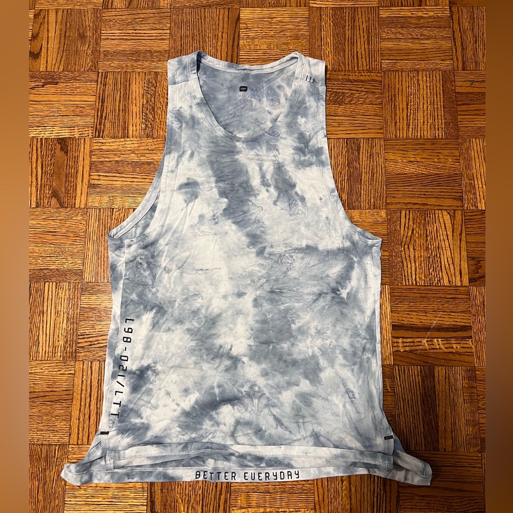 Lululemon Always Agile Tank Top Men’s Size Small in Tye die blue.
